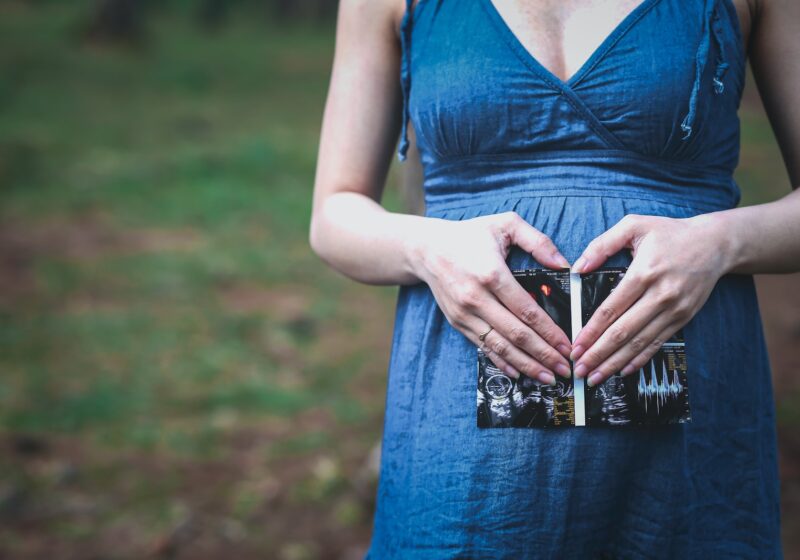 7 Reasons For Bleeding In Early Pregnancy